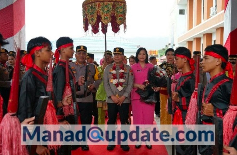 Kapolda Sulawesi Utara Irjen Pol Roycke Harry Langie melaksanakan kunjungan kerja ke daerah Bolmong Raya, Rabu (22/01).