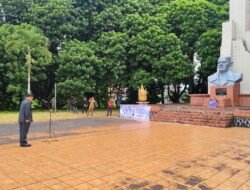 Jelang HUT Pemprov Sulut ke-61, Gubernur Yulius Selvanus Ziarah ke Makam Pahlawan Nasional Sam Ratulangi