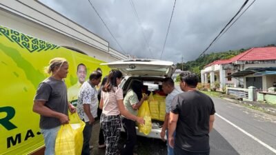 Golkar Sitaro Berikan Bantuan Makanan Siap Saji dan Logistik bagi Petugas Penanggulangan Bencana di Sitaro