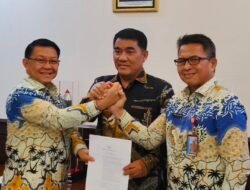 Tugaskan Denny Mangala Isi Plh Sekprov, Gubernur Yulius: Persiapan Tahlis Gallang Jadi Pejabat Definitif 