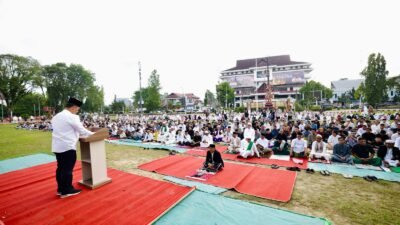 Gubernur Yulius Ajak Umat Jadikan Idul Fitri Momentum Perkuat Kerukunan