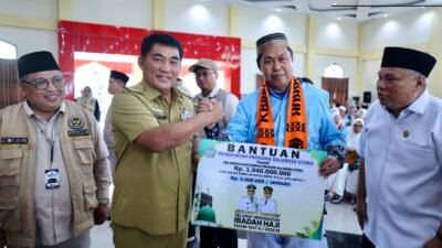 Gubernur Yulius Lepas Jemaah Haji Sulut 2026, Bantuan Rp5 Juta Diserahkan dan Pesan Persatuan Ditekankan