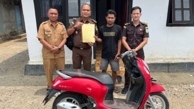 Kejari Bolmut Kembalikan Barang Bukti Motor Lewat Layanan LABB KEBUT
